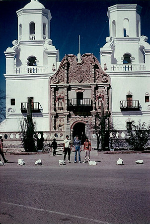 San Xabier, Az