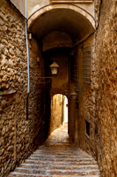 Steps, Girona